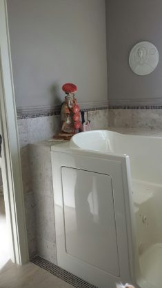 Under Window - Walk-In Bath Seat